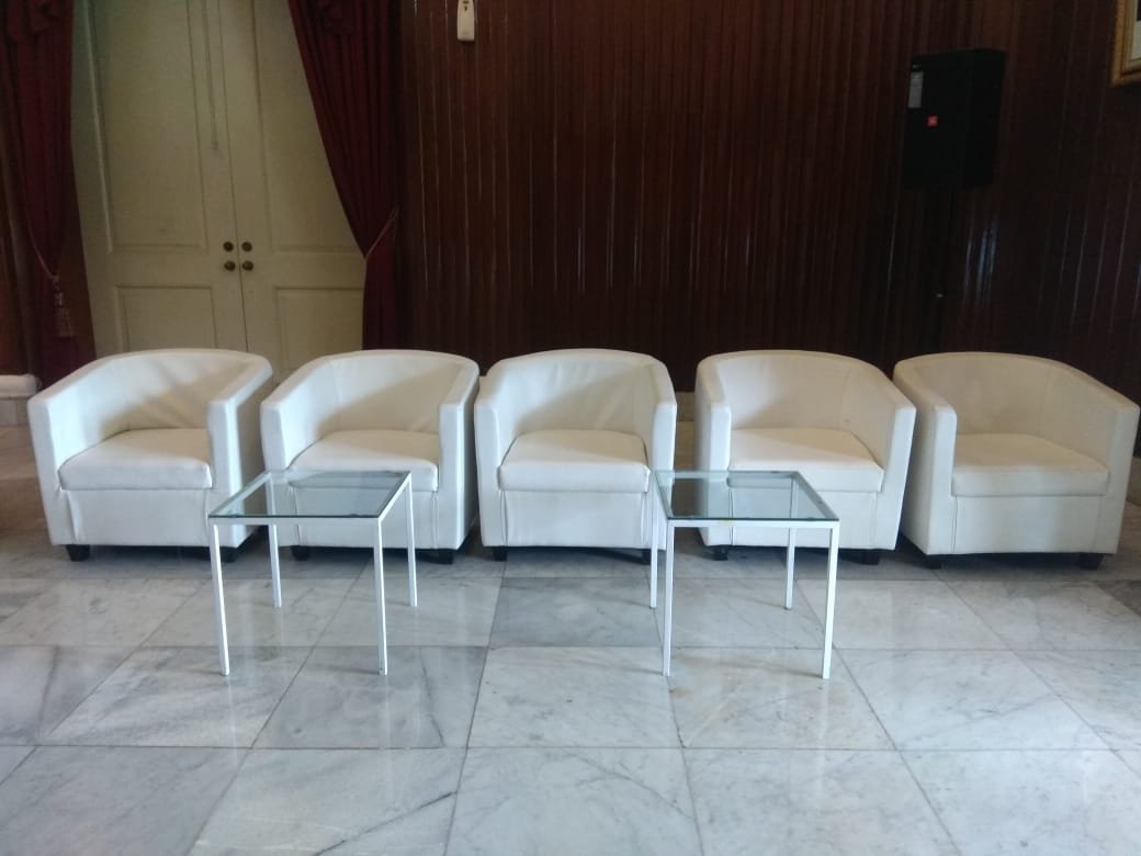 SEWA SOFA TEBET DI JAKARTA SELATAN 